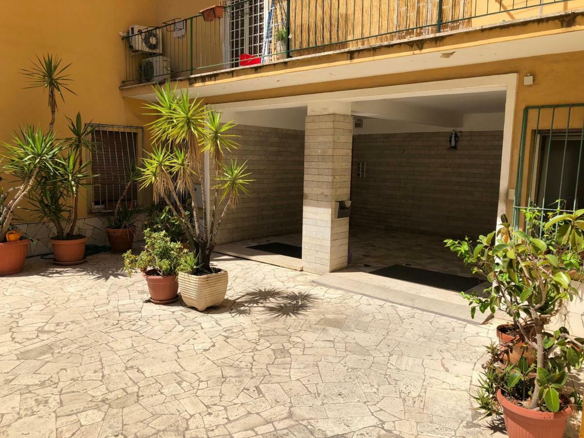 Roma Sister Hotel Exterior foto